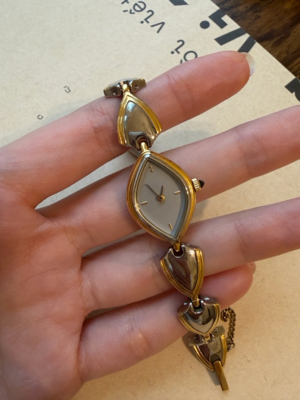 Gold-Tone Ladies Bracelet Watch - Elegant Teardrop Links